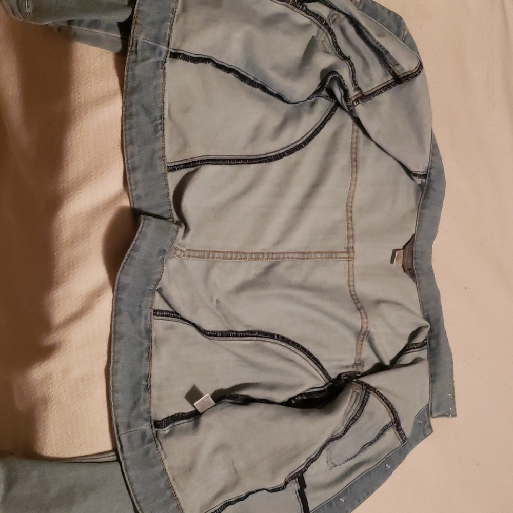 Jacket - Picture 5 of 5